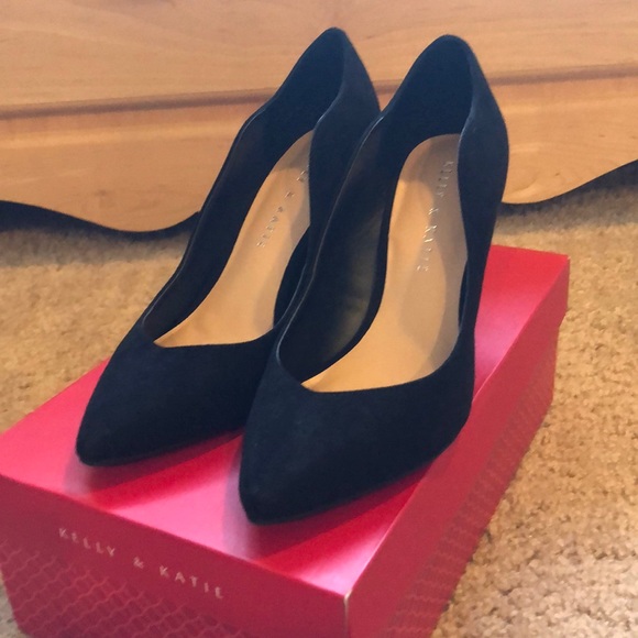 Kelly & Katie Shoes - Black Suede Pumps Kelly & Katie Shoes - Black Suede Pumps